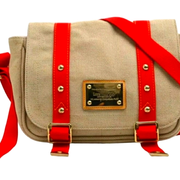 Authentic Louis Vuitton Antiqus Buzas PM Shoulder Bag Beige Red - Picture 1 of 15